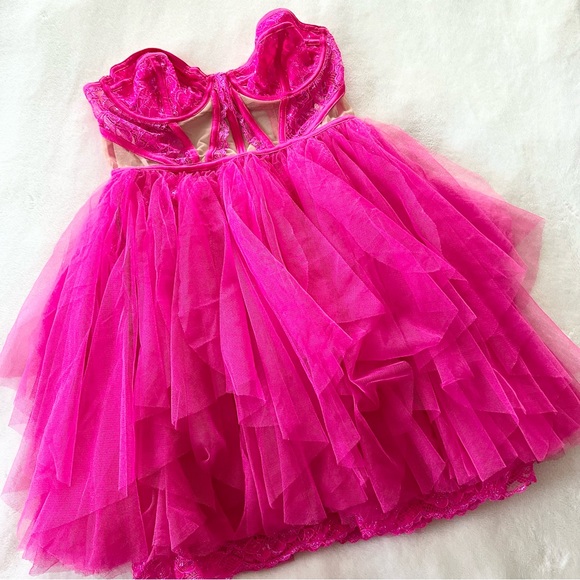 NWT For Love & Lemons Rosario Hot Pink Mini Bustier Dress Small Valentine’s Day - Picture 13 of 16